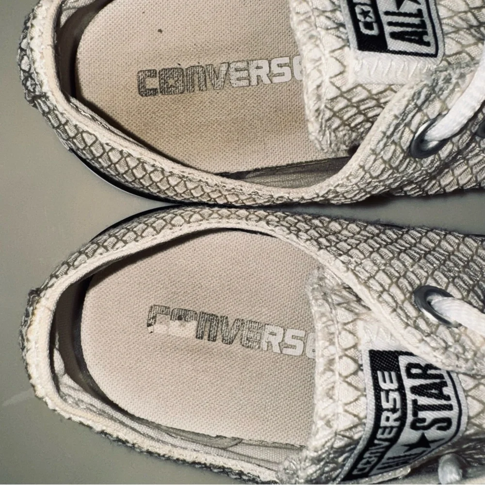 Converse Cream Waffle Print Textile Sneakers - Picture 14 of 16